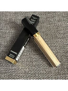 Chanel Rouge Coco Gloss Moisturizing Glossimer Lip Gloss 712 Melted Honey New